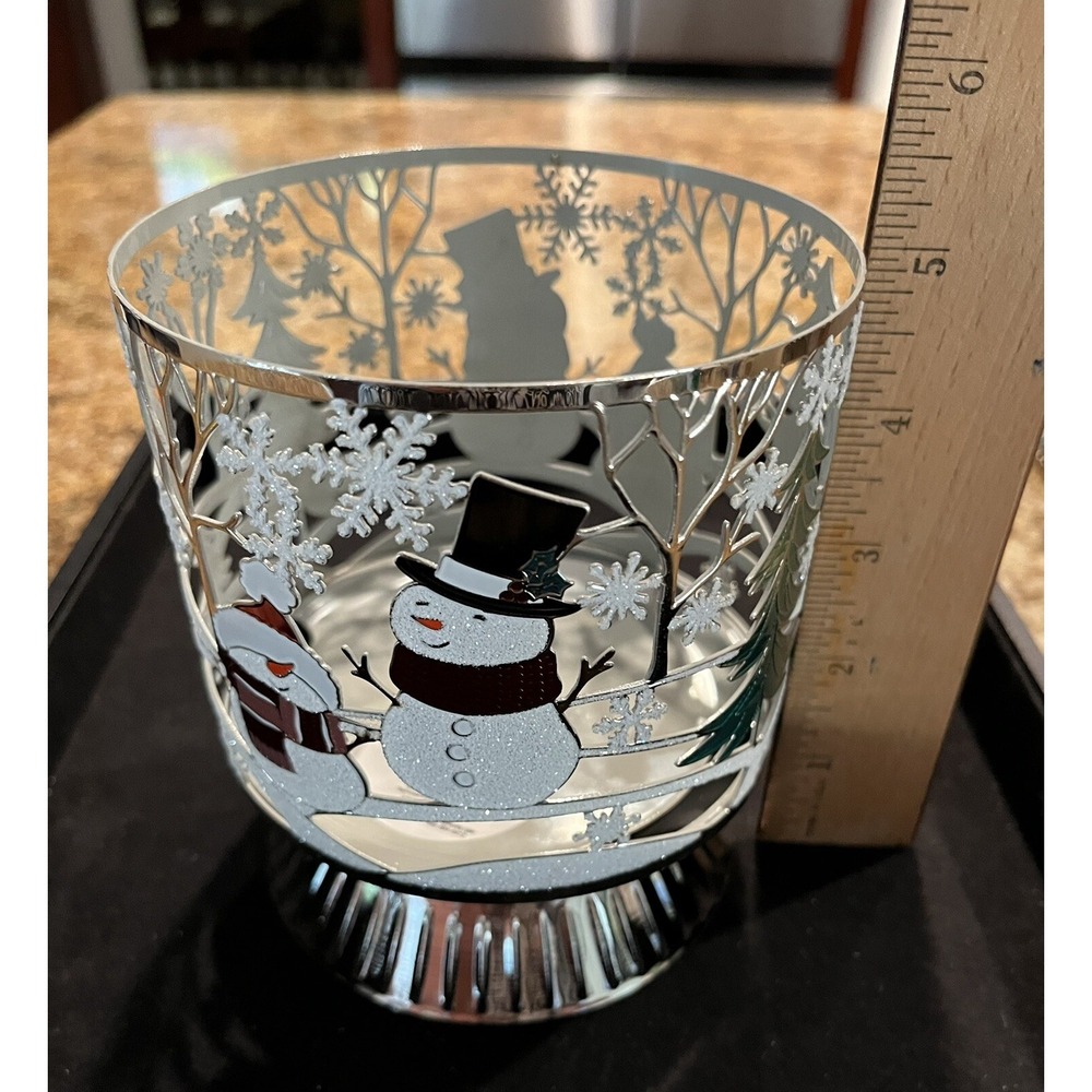 2023 Bath And Body Works 3 Wick Pillar Candle Holder Happy Snowmen Brand New - Picture 6 of 6